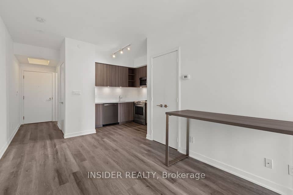 30 Ordnance Street, Toronto