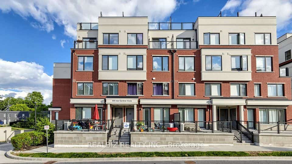 500 Alex Gardner Circle, Aurora, Aurora
