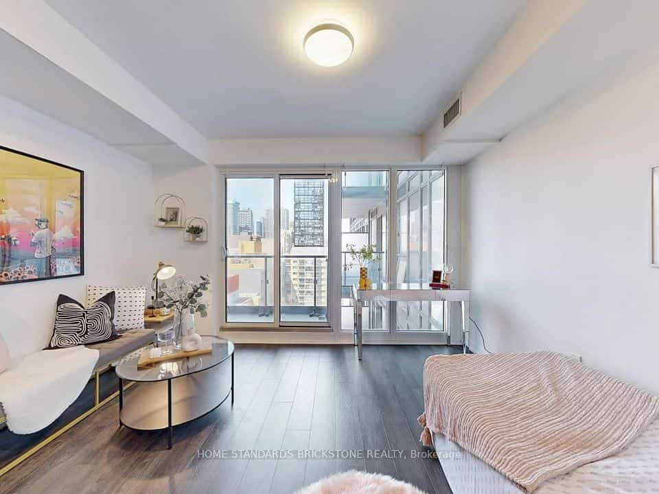 251 Jarvis Street #1205, Toronto, ON M5B 0C3