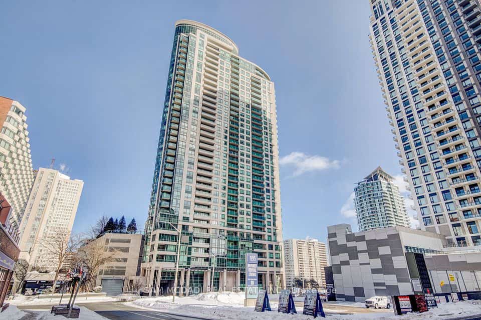 208 Enfield Place #2205, Mississauga, ON L5B 0G8