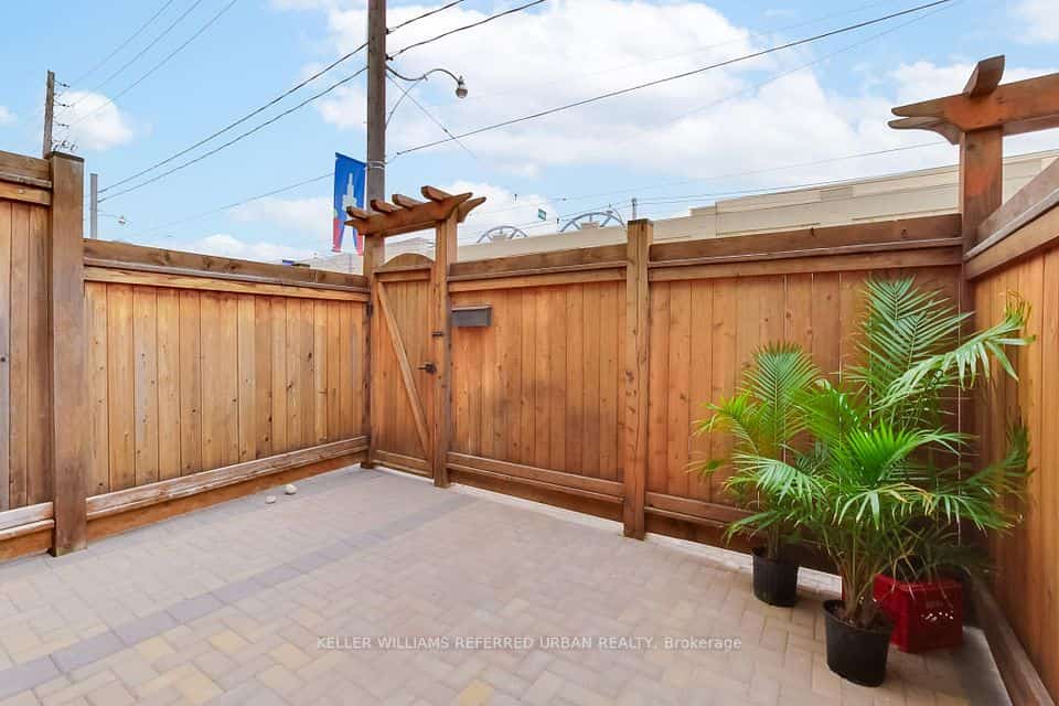 1666 Queen Street E #22, Toronto, ON M4L 1G3