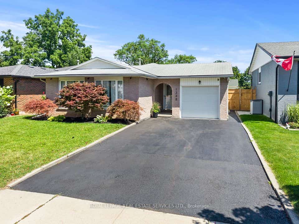 1348 Janina Boulevard, Burlington, ON L7P 1K6