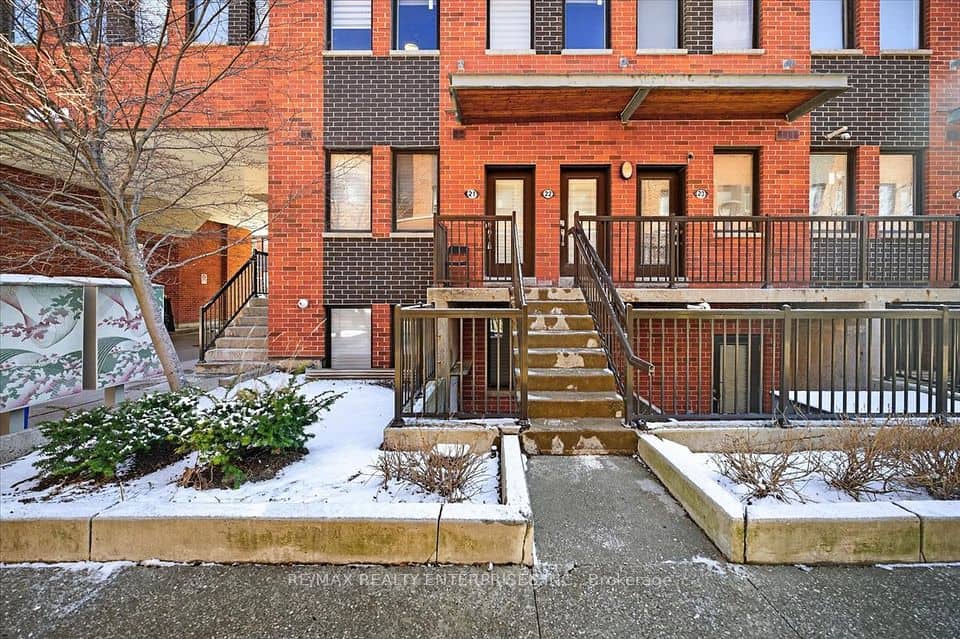 871 Wilson Avenue, Toronto